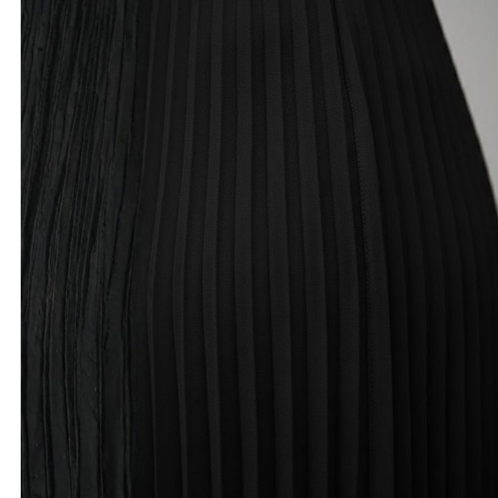 Women Sleeveless Pleated Maxi Dress Boat Neck