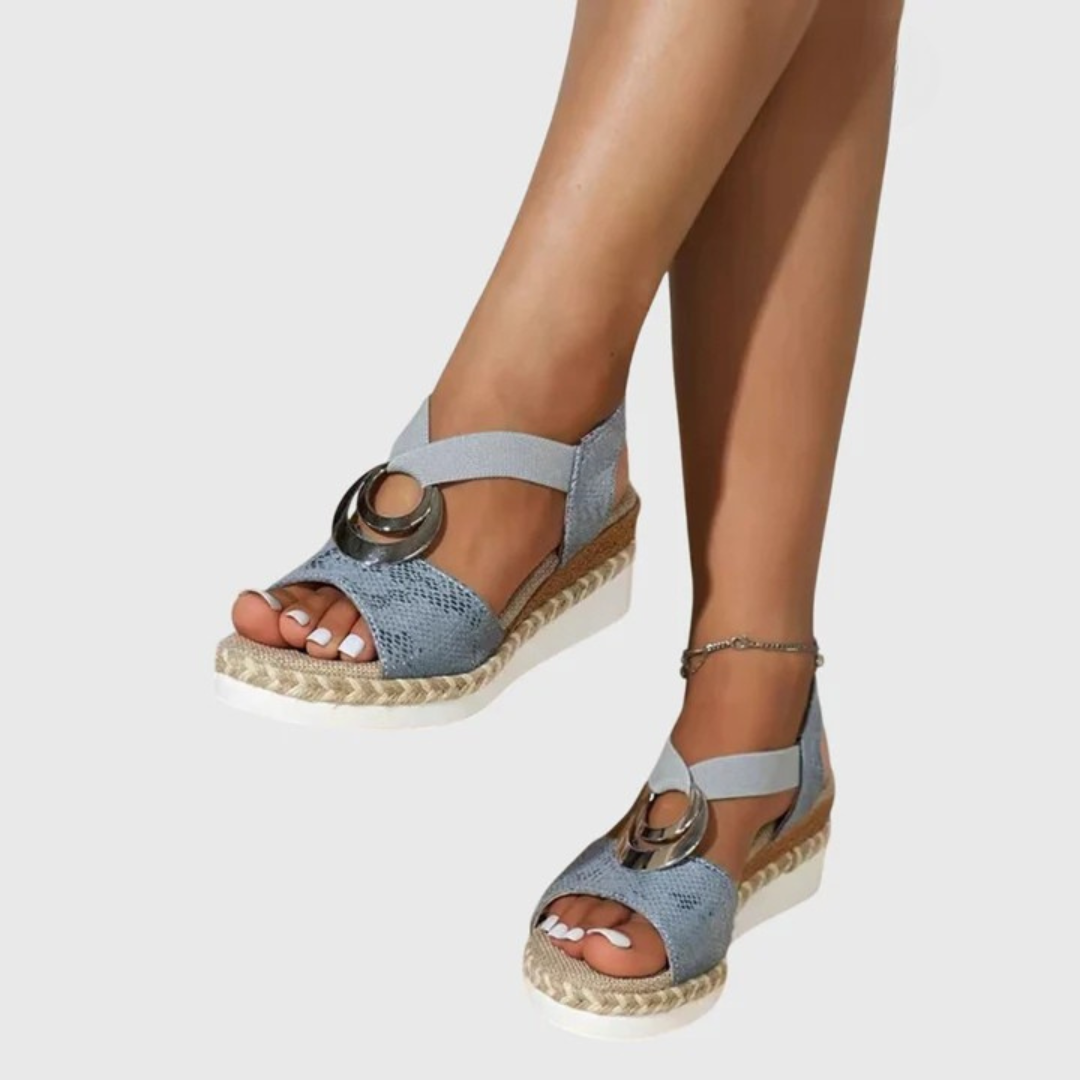 Sandalias para mujer con plantilla anatómica de cuero
