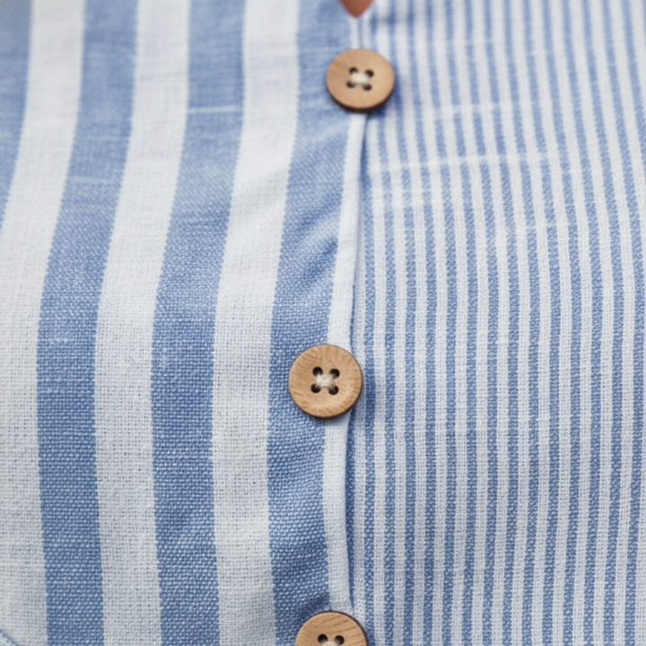 Blusa Henley de rayas con manga corta asimétrica para mujer