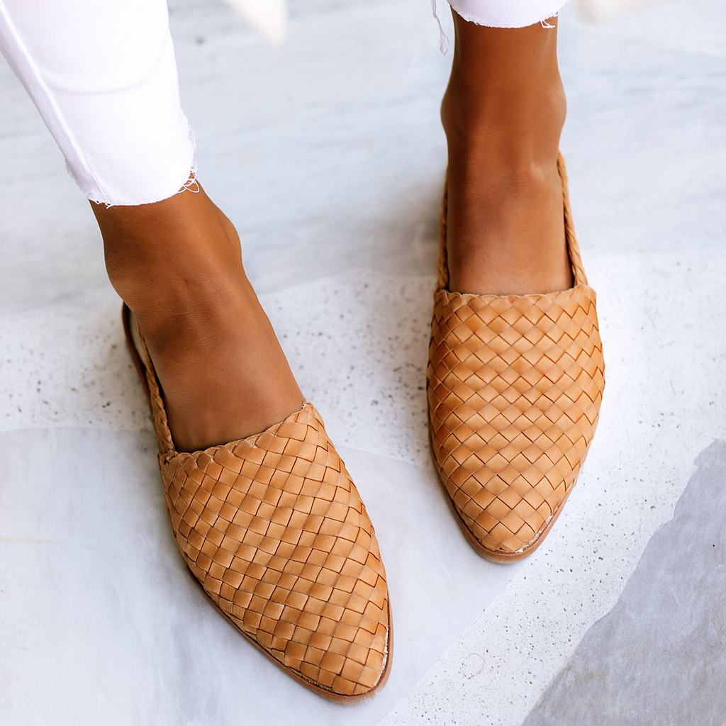 Women's Woven Leather Mules Closed Toe Slip-On Flat