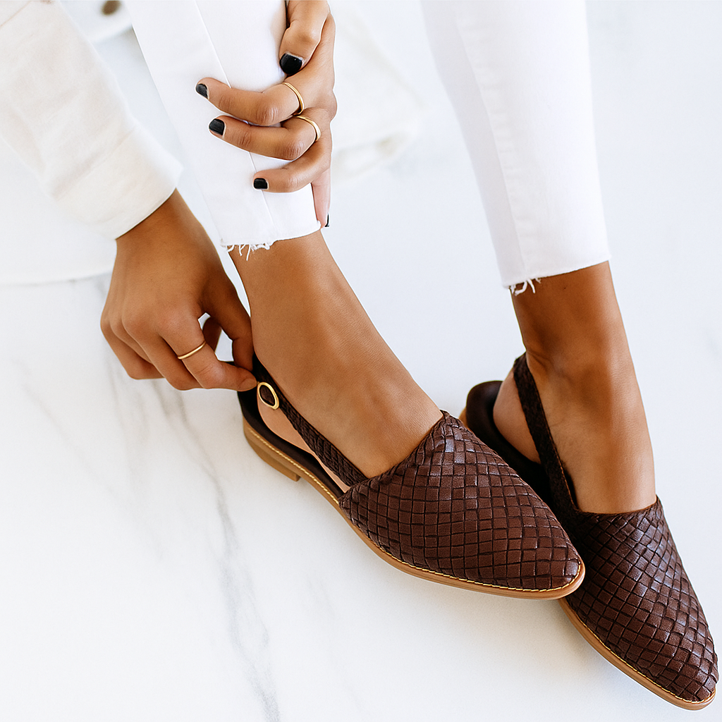 Women's Woven Leather Mules Closed Toe Slip-On Flat
