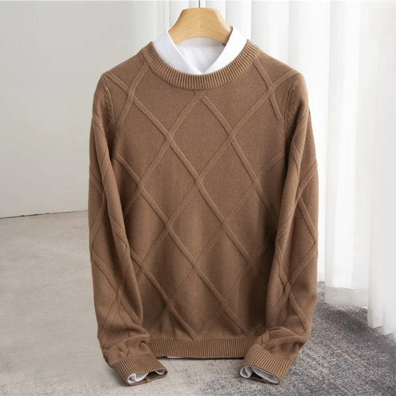 Men's Cable Knit Wool Sweater | Classic Close Up