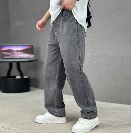 Men's Loose Fit Straight Leg Jeans | Relaxed Full Length Hero
