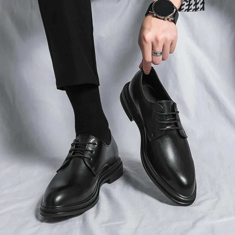 Men's Patent Derby Dress Shoes Detail