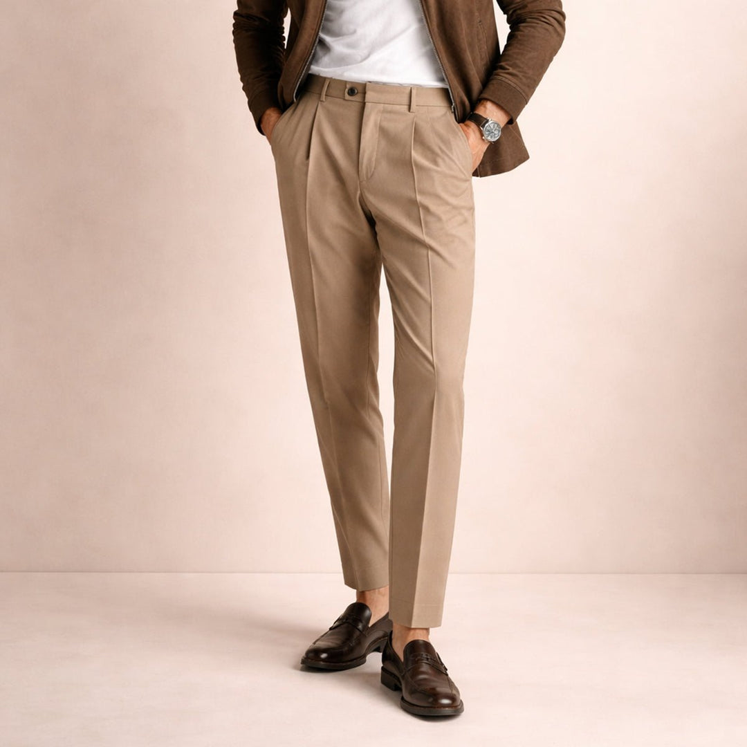 Men's Vintage Classic Tailored Pleated Pants | Double Forward Pleat Angle