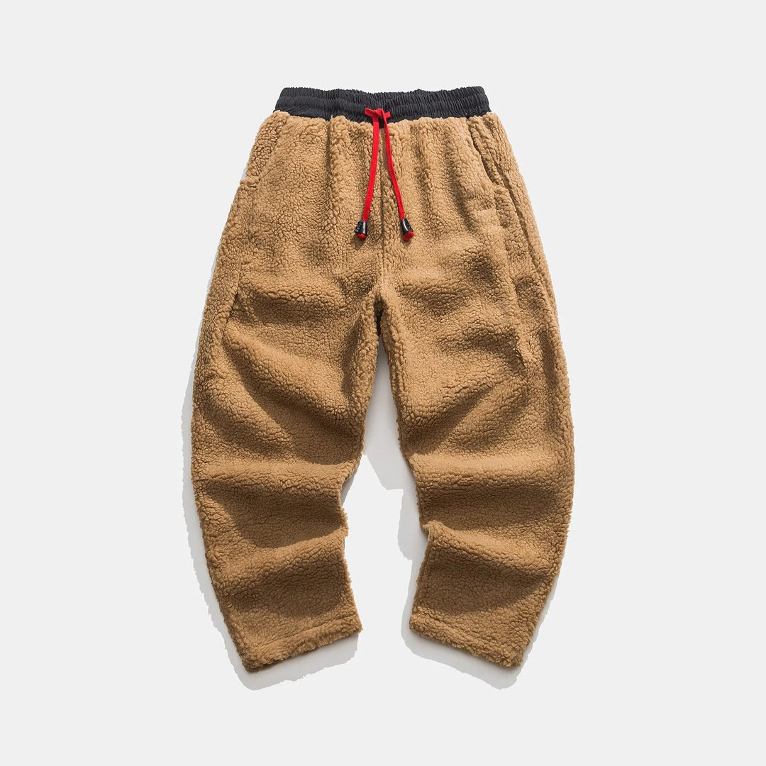 Men's Weekend Sherpa Sweatpants | Relaxed Fit Angle