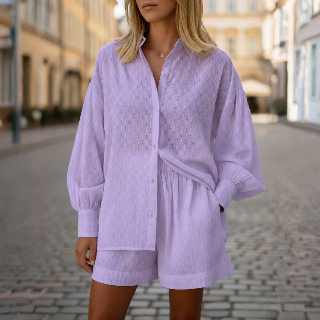 Conjunto de dos piezas para mujer: camisa texturizada y pantalones cortos