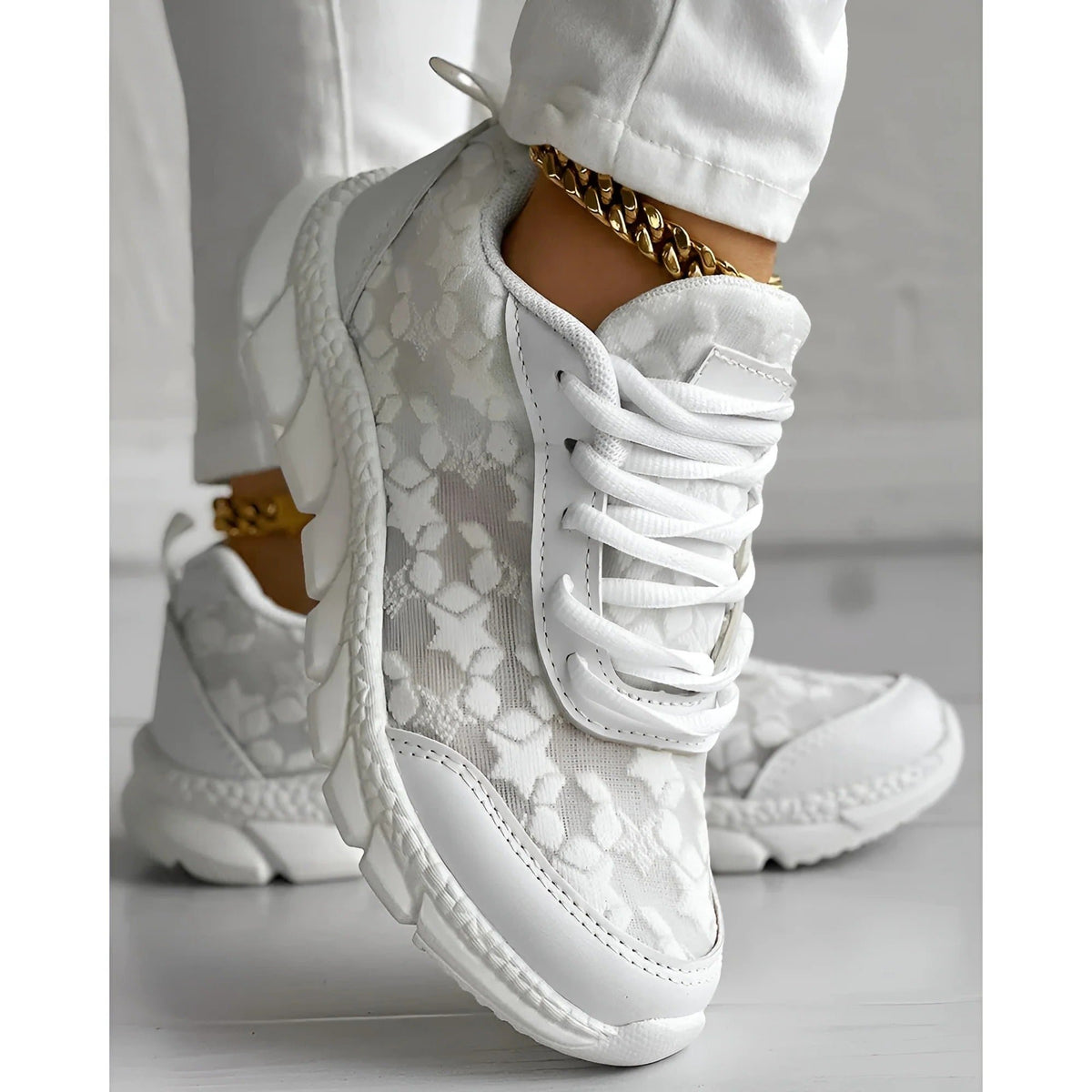Women's Dotted Mesh Daily Wear Shoes Side