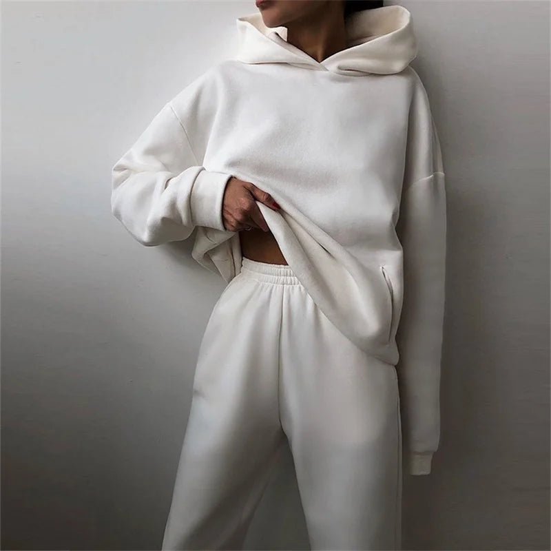Women's Oversized Tracksuit Set | Cropped Hoodie Relaxed Fit Detail