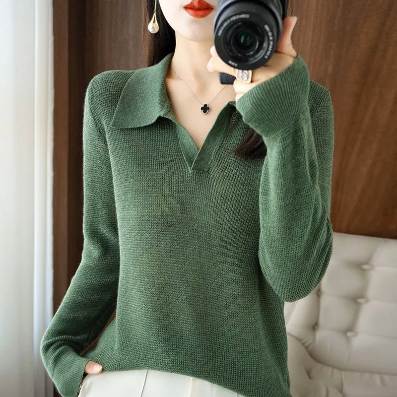 Women's V-Neck Wool Knit Pullover | Long Sleeve Sweater Detail