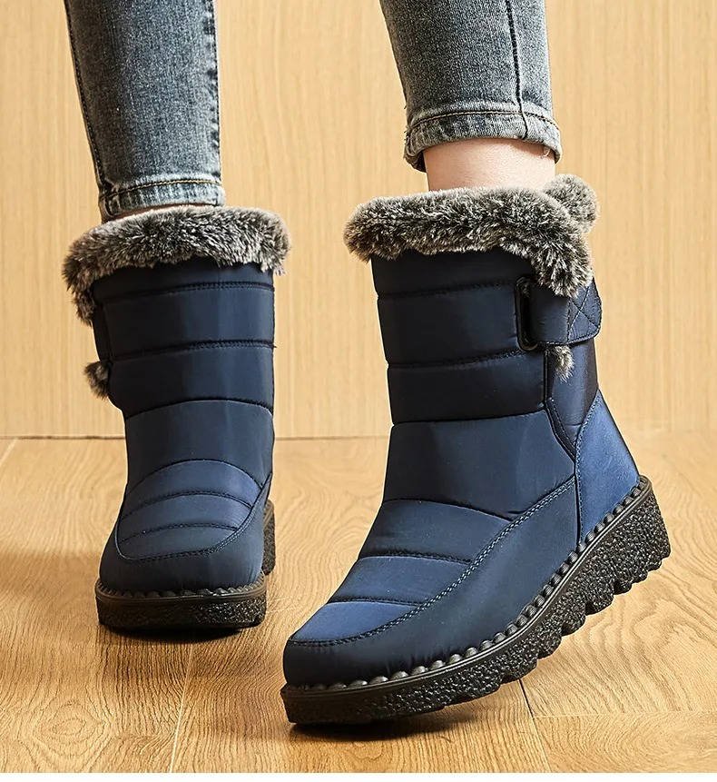 Women's Waterproof Insulated Snow Boots | Fur Cuff Winter Close Up